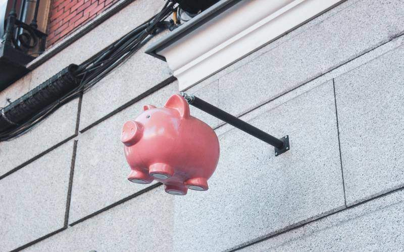millennials save money